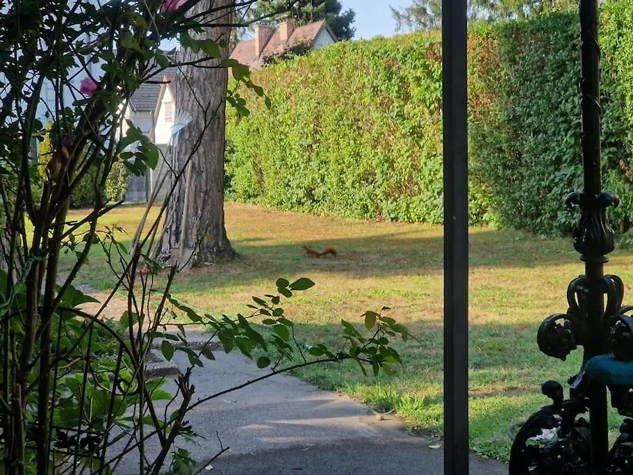 Haus Mit Garten, U Bahn Naehe, Gratis Parkplaetze Vienna
