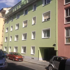 Ajo Vienna Siemens - Contactless Check-in Apartment